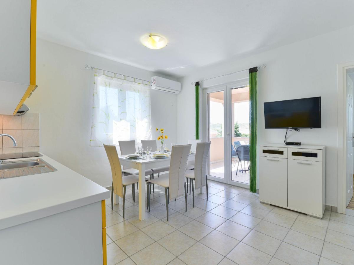 Apartment Matas - Srd317 By Interhome Рованьска Экстерьер фото